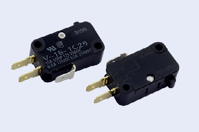小型微動(dòng)開(kāi)關(guān)V-15-1C25在縫紉機(jī)設(shè)備中的應(yīng)用
